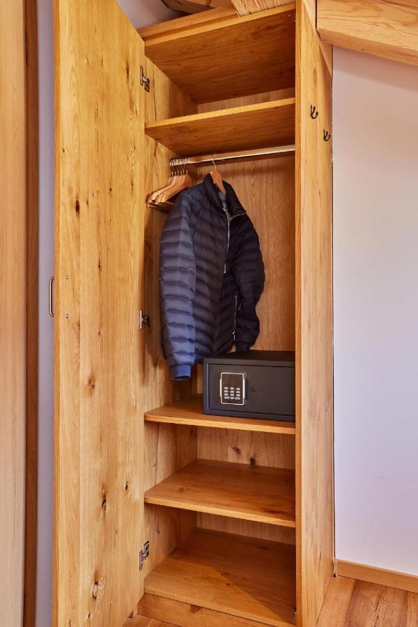 Alpi Apartment *